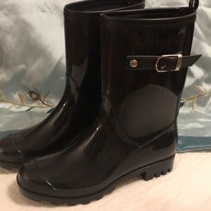 Black Patent Rain boots